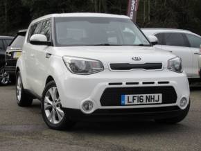 Kia Soul 1.6 CRDi Connect 5dr Auto Hatchback Diesel White at Chilham Sports Cars Canterbury