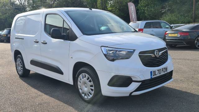 2020 Vauxhall Combo Cargo 2300 1.5 Turbo D 100ps H1 Sportive Van
