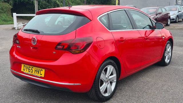 2015 Vauxhall Astra 1.6i 16V SRi 5dr