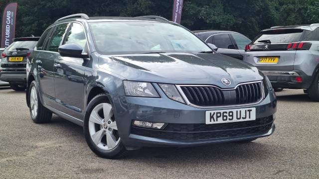 Skoda Octavia 2.0 TDI CR SE Technology 5dr Estate Diesel Grey