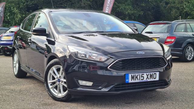 Ford Focus 1.0 EcoBoost Zetec 5dr Hatchback Petrol Black