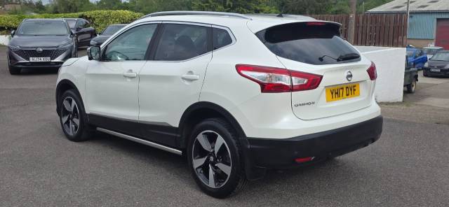 2017 Nissan Qashqai 1.5 dCi N-Connecta 5dr