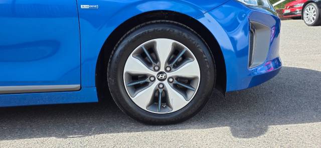 2018 Hyundai Ioniq 1.6 GDi Plug-in Hybrid Premium SE 5dr DCT