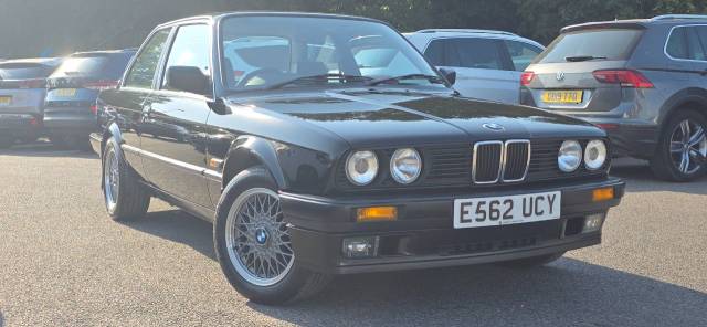 BMW 325 2.5 325I Saloon Petrol Black